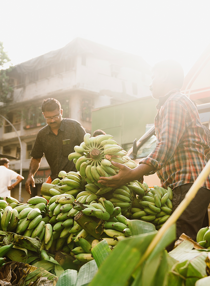 Heirloom Cities explores these historically layered cities [Mumbai& Kolkata]